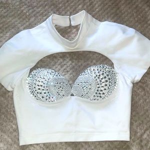 Beautiful brand new swavorski crystal top brand new with tags never worn!
